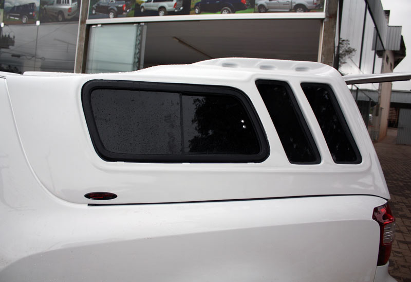 Capota de Fibra para Montana